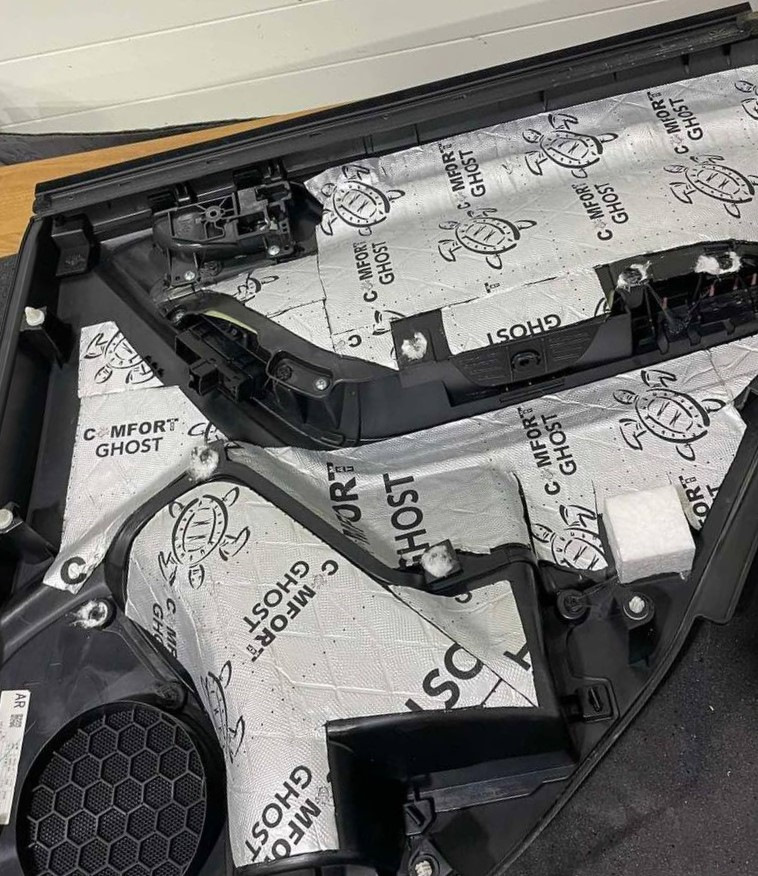 Виброизоляционные (тяжелые) материалы Comfort Ghost