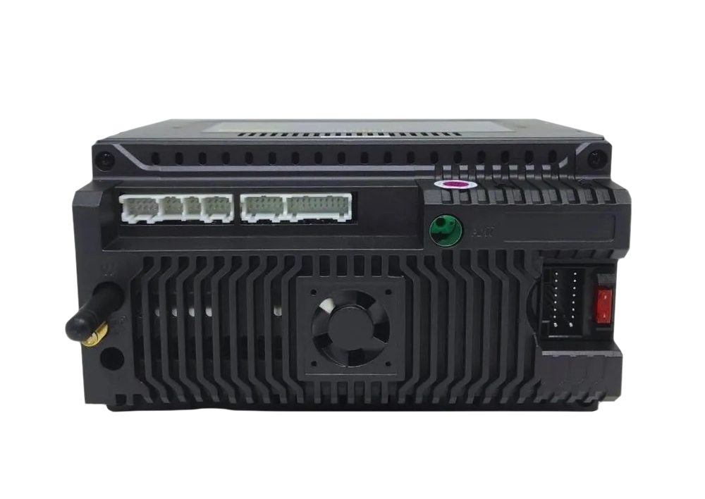 2-DIN ресиверы с навигацией Eplutus CA 735 