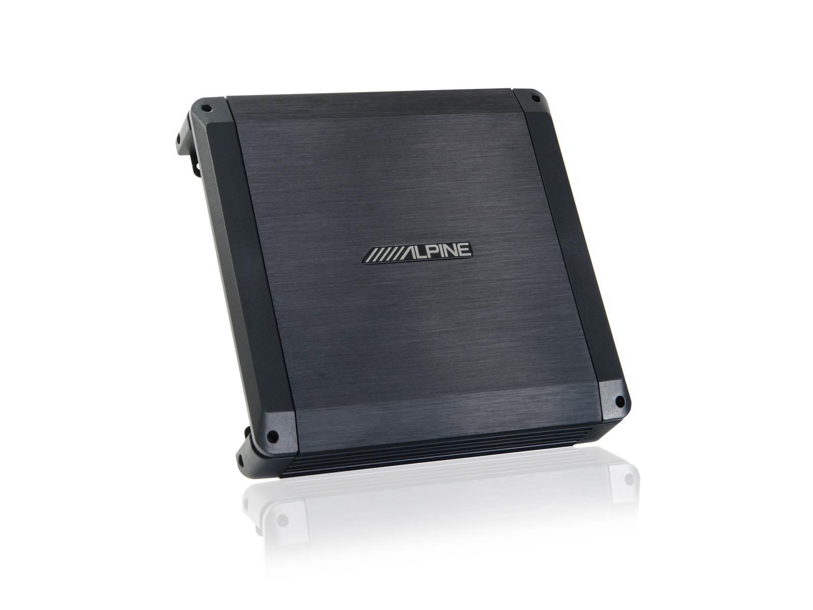 Двух и трехканальные усилители Alpine BBX-T600 