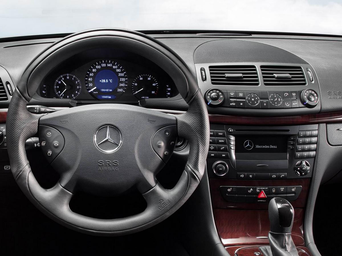 Mercedes AurA AFA-MB02 