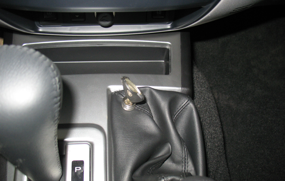 Garant Consul (28008) Mitsubishi L200 (2010-2013) авт. ТТ