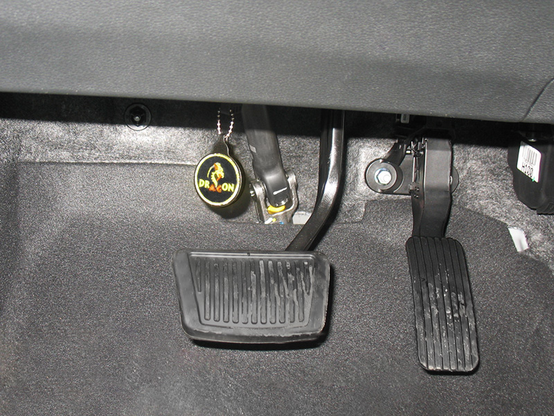 DRAGON HYUNDAI SOLARIS