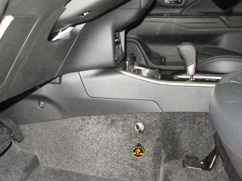 DRAGON MITSUBISHI OUTLANDER