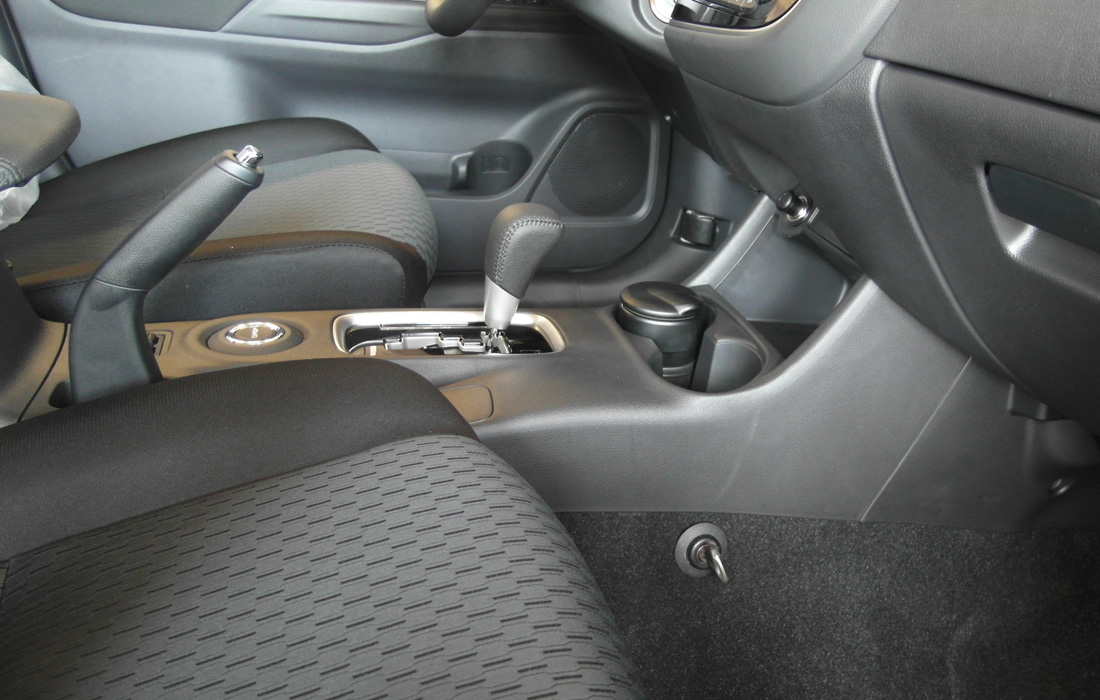 Garant Consul (28010/1) Mitsubishi Outlander (2012-) авт. TipTronic