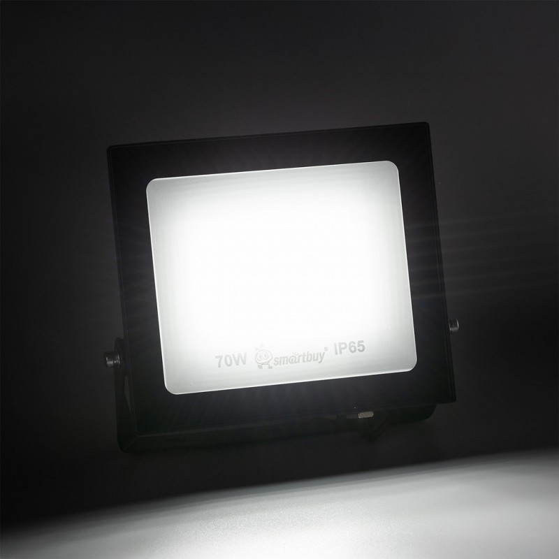 Светодиодный (LED) прожектор Smartbuy