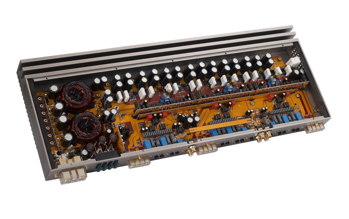 Пяти и более канальные усилители GROUND ZERO GZUA6SQ 