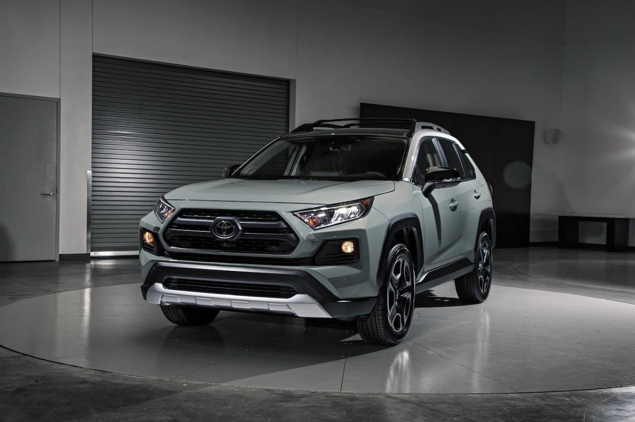 Garant Consul (38029) Toyota RAV-4 (2019-) авт/вар.