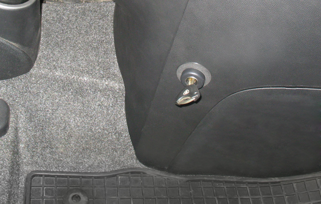 Garant Consul (26003) Mazda 2 (2008-) мех. 5ст., R-назад