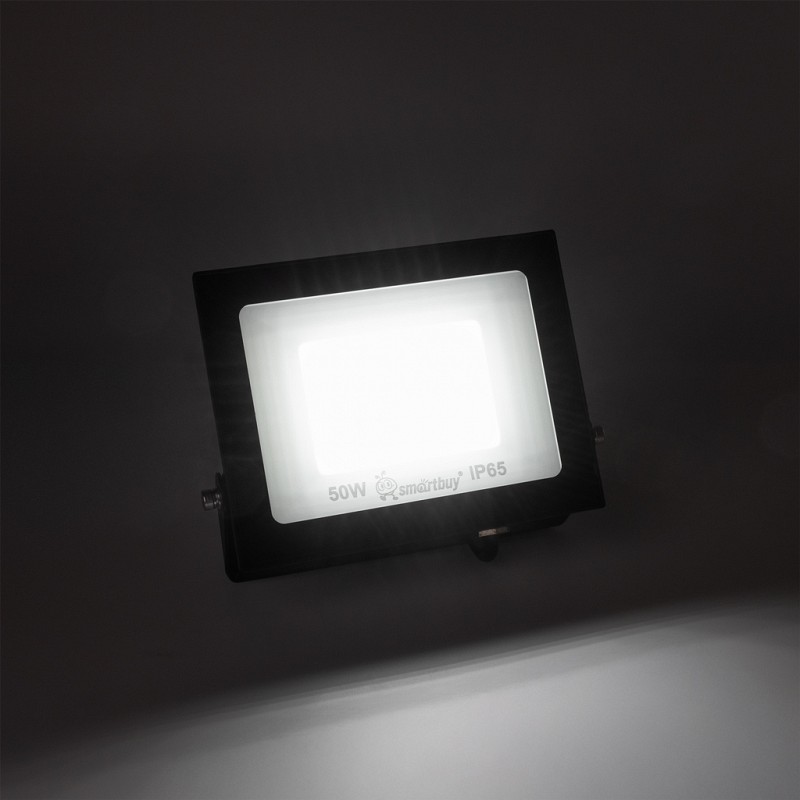 Светодиодный (LED) прожектор Smartbuy