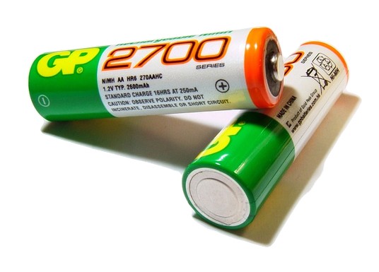 Аккумуляторы. Зарядные устройства Аккумулятор АА R6 GP 2700mAh